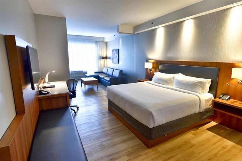 Holiday Inn Express & Suites Vaudreuil-Dorion By Ihg Eksteriør billede